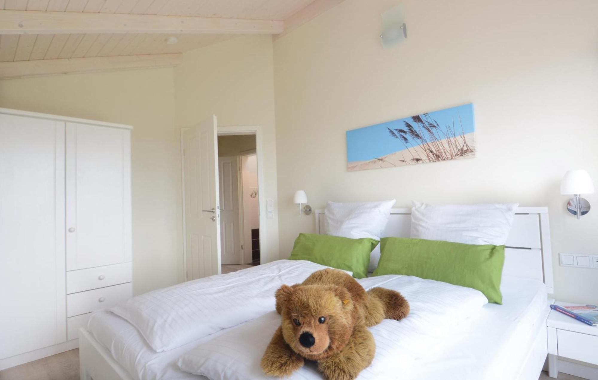 3 Bedroom Cozy In Holiday home