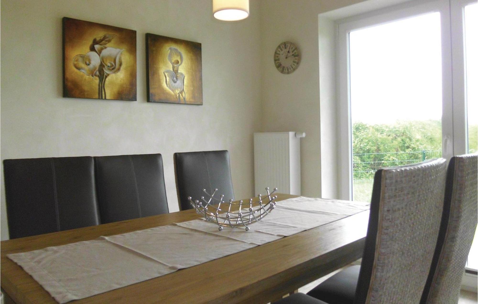 3 Bedroom Cozy In Holiday home *